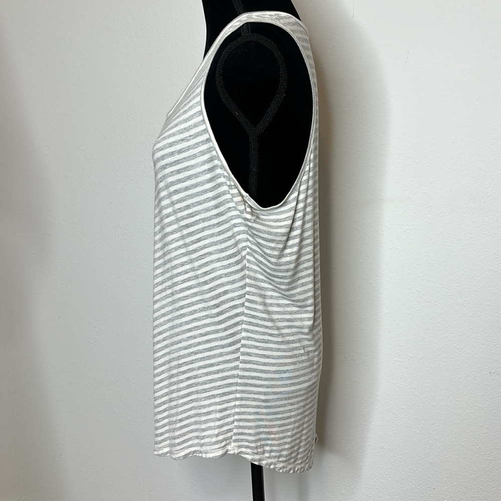 Maurices 24/7 Size Xl Gray And White Striped Tank… - image 5
